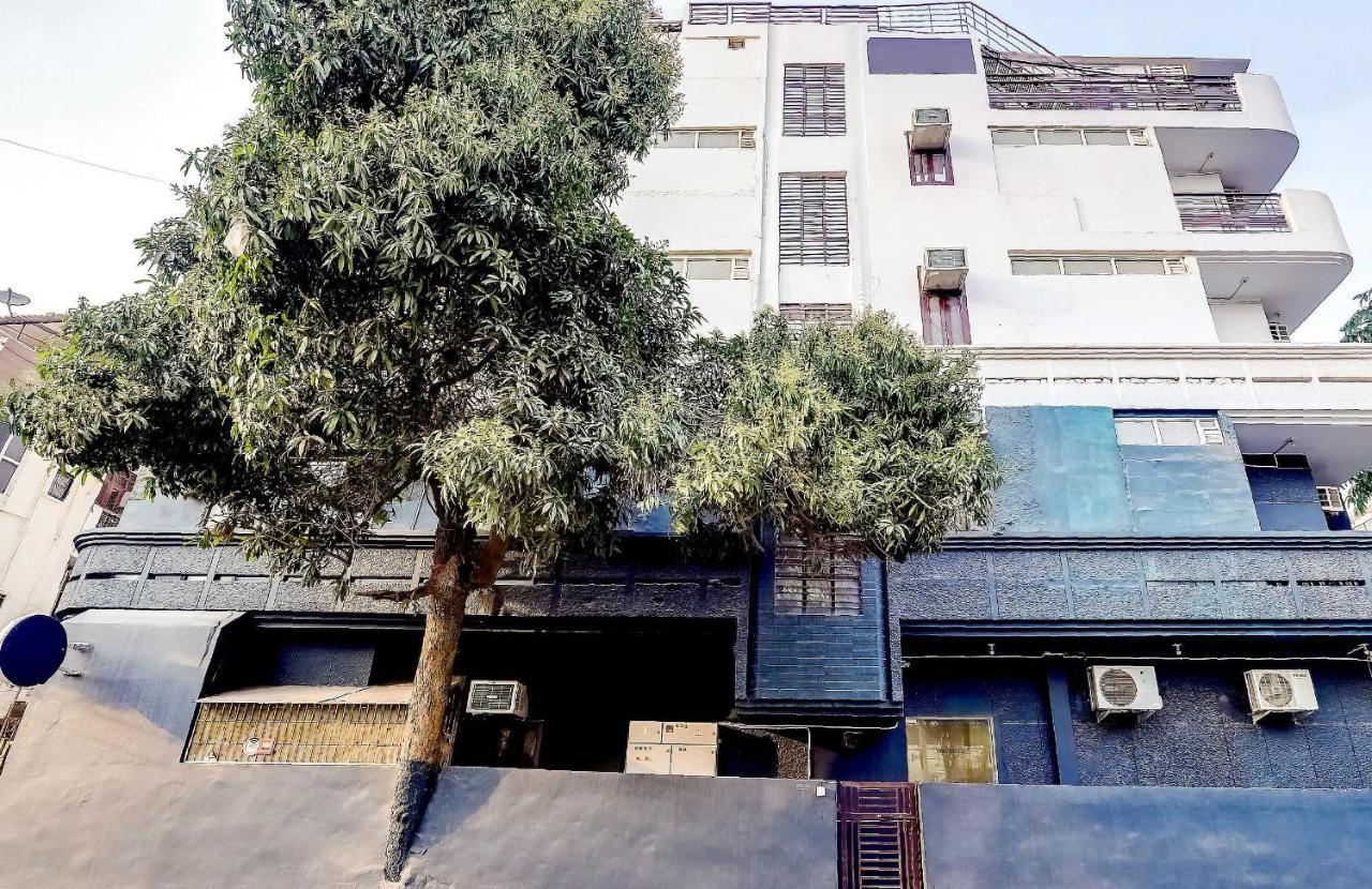 Collection O 71756 Hotel Silver Arrow Near Pacific Mall Tagore Garden Delhi  Exteriör bild